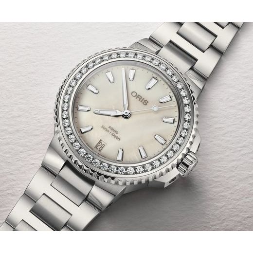 ORIS AQUIS DATE DIAMONDS 36,5 MM 01 733 7792 4956-07 8 19 05P - AQUIS - BRANDS