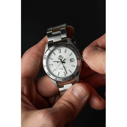 ORIENT SPORTS AUTOMATIC RA-AC0Q03S MAKO 40 - SPORTS - ZNAČKY