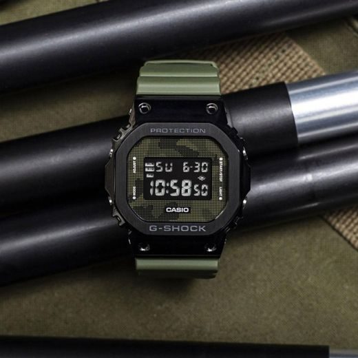 CASIO G-SHOCK GM-5600B-3ER - G-SHOCK - ZNAČKY