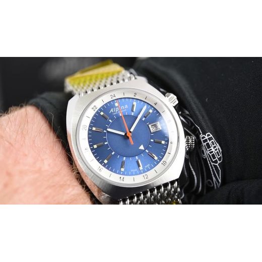 ALPINA STARTIMER PILOT HERITAGE AUTOMATIC GMT AL-555LNS4H6B - ALPINA - ZNAČKY