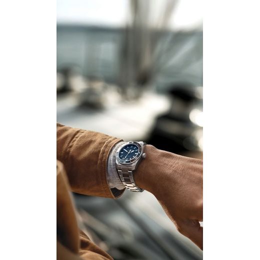 VICTORINOX MAVERICK AUTOMATIC 242105 - VICTORINOX - ZNAČKY