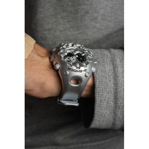 CASIO G-SHOCK GA-V01A-8AER - G-SHOCK - ZNAČKY