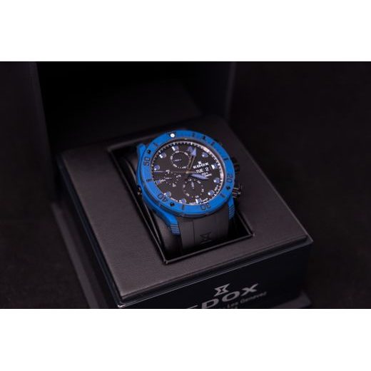 EDOX CO-1 CARBON CHRONOGRAPH AUTOMATIC 01125-CLNBUN-NINBU - CO-1 - ZNAČKY