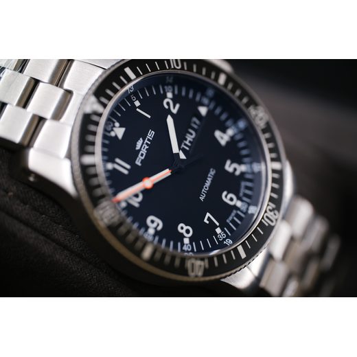 FORTIS B-42 OFFICIAL COSMONAUTS 647-10-11-M - FORTIS - ZNAČKY