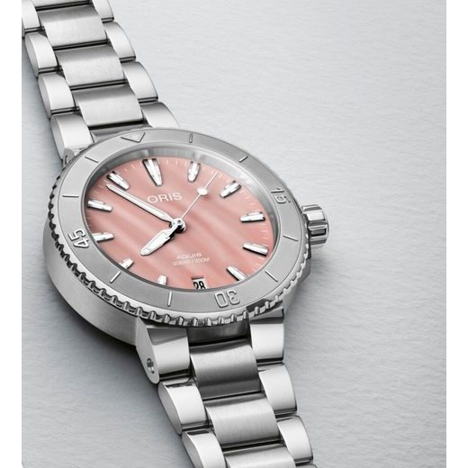 ORIS AQUIS DATE 36,5 MM 01 733 7770 4158-07 8 18 05P - AQUIS - ZNAČKY