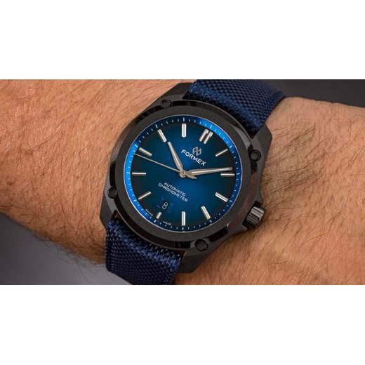FORMEX ESSENCE LEGGERA FORTYTHREE AUTOMATIC CHRONOMETER ELECTRIC BLUE - ESSENCE LEGGERA - ZNAČKY