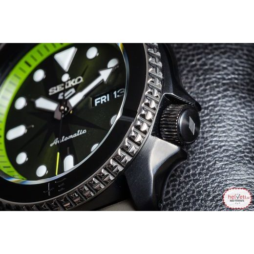 SEIKO 5 SPORTS SRPH67K1 ZORO ONE PIECE LIMITED EDITION - ONE PIECE - ZNAČKY