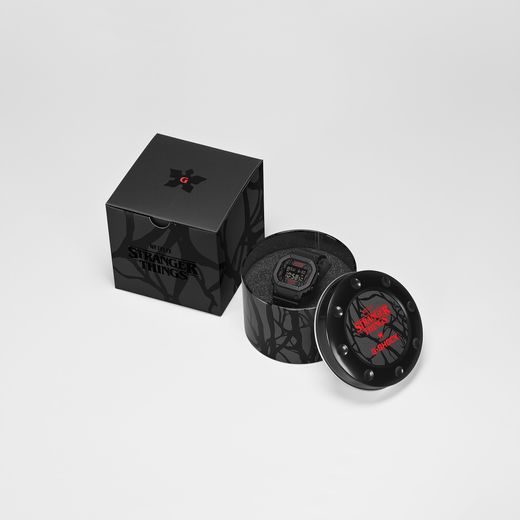 CASIO G-SHOCK DW-5600STT-1ER STRANGER THINGS COLLABORATION - G-SHOCK - ZNAČKY