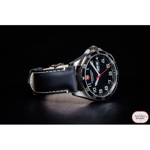 Victorinox Fieldforce Classic Quartz Silver Dial Watch in Metallic for Men  | Lyst