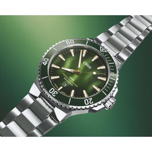 ORIS AQUIS DATE 41,5 MM KELP FOREST LIMITED EDITION 01 733 7787 4187-SET - AQUIS - BRANDS