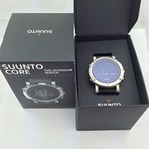 SUUNTO CORE BRUSHED STEEL SS020339000 - ARCHÍV