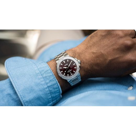 ORIS AQUIS DATE RELIEF 43,5 MM 01 733 7730 4158-07 8 24 05PEB - AQUIS - BRANDS