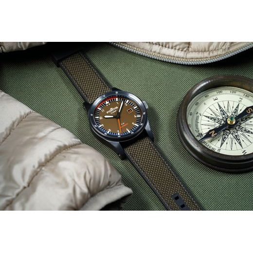 FORTIS FLIEGER F-41 WERK 7 TACTICAL GREEN LIMITED EDITION F4220031 - FLIEGER - ZNAČKY