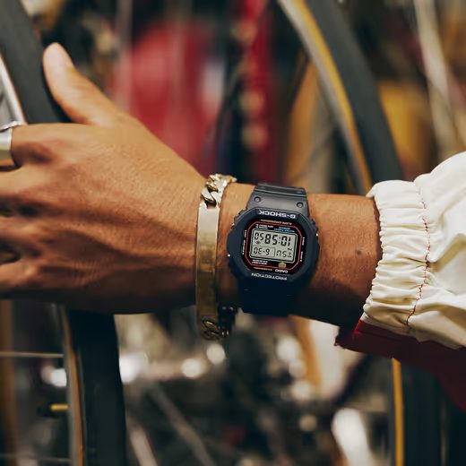 CASIO G-SHOCK DW-5600RL-1ER - G-SHOCK - ZNAČKY