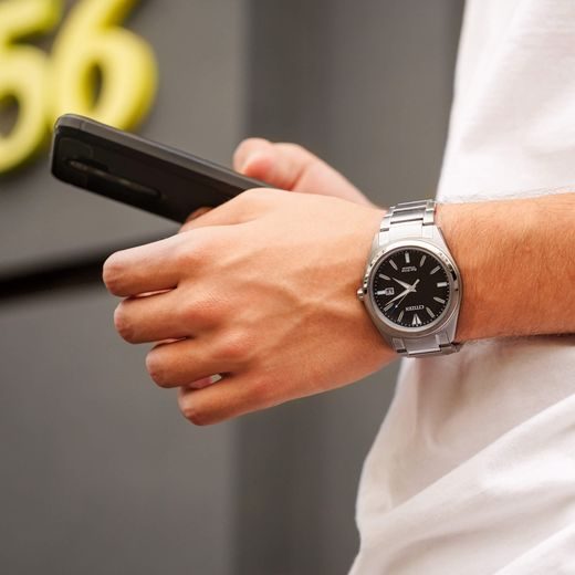 CITIZEN ECO-DRIVE SUPER TITANIUM AW1640-83E - ELEGANT - ZNAČKY