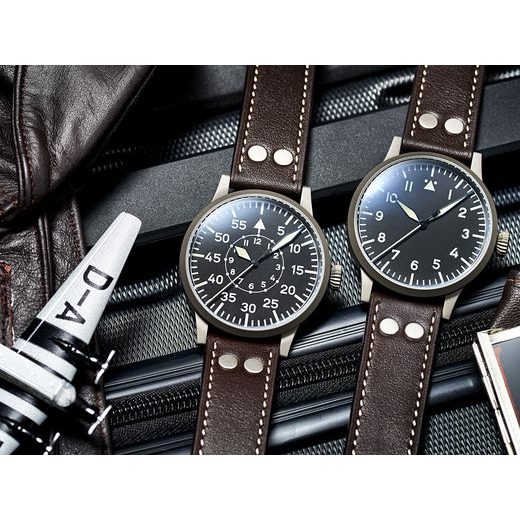 LACO DORTMUND - BAZAR - PILOT ORIGINAL - ZNAČKY