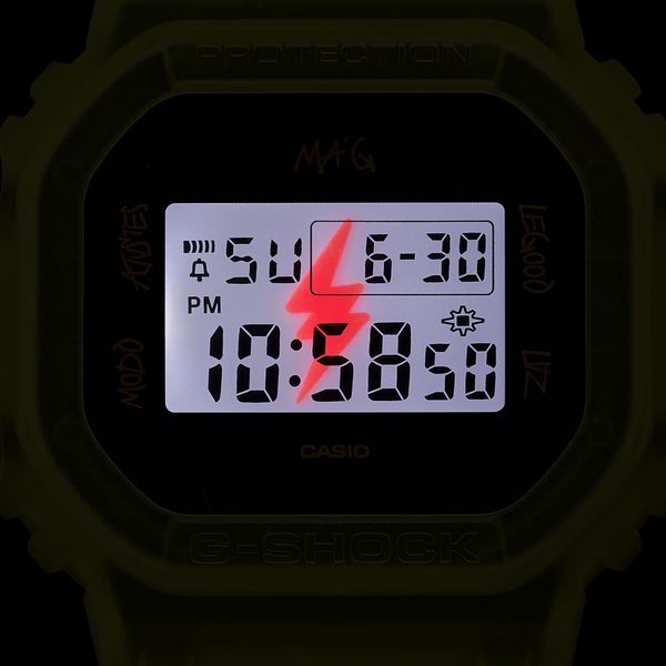 Casio G-Shock DWE-5600JB-1A9ER J. Balvin Collaboration - thumb (5)
