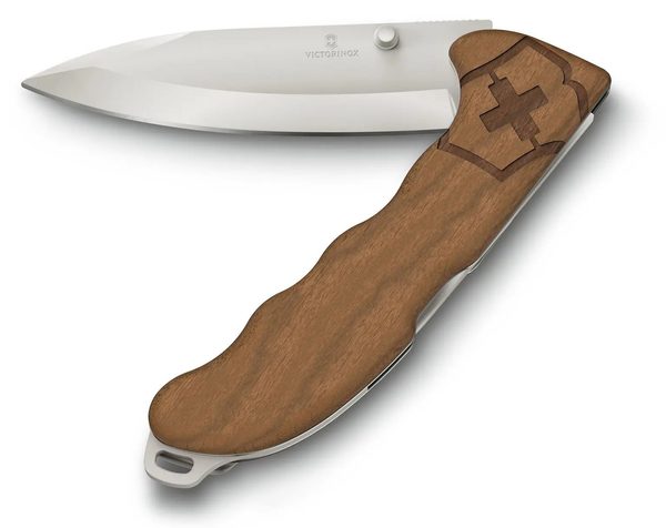 Levně Nůž Victorinox Evoke Wood, Brown 0.9415.D630 + 5 let záruka, pojištění a dárek ZDARMA