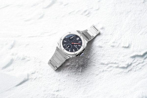 Alpina x Fratello Alpiner Extreme Regulator Limited Edition AL-650GB4AE6B - thumb (10)