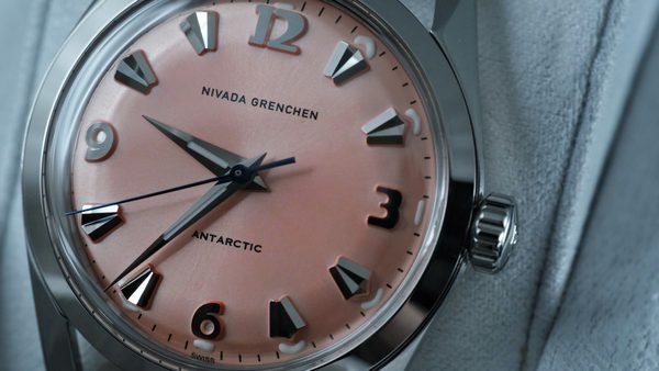 Nivada Grenchen Antarctic 35 mm Salmon - Beads of Rice - thumb (22)