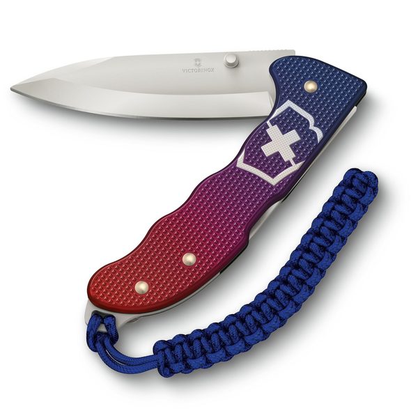 Levně Nůž Victorinox Evoke Alox, Blue/Red 0.9415.D221 + 5 let záruka, pojištění a dárek ZDARMA