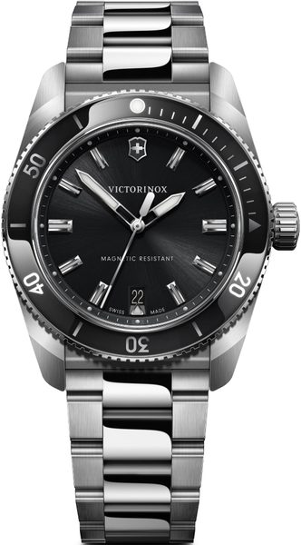 Victorinox Maverick Quartz 242097