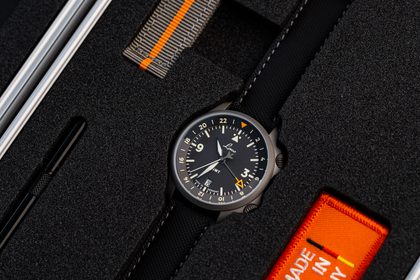 Laco Flieger Frankfurt GMT: moderní pilotní hodinky s GMT