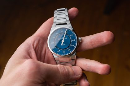 Recenze MeisterSinger Kaenos: Jednoručky na integrovaném tahu