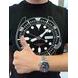 SKX HELVETI – T-SHIRT WITH A WATCH MOTIF, BLACK - FANSHOP - ACCESSORIES