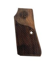 Střenky KSD Beretta M1934 ořech s logem 2