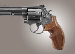 Střenky Hogue Smith & Wesson K/L round butt Pau Ferro s vybráním pro prst