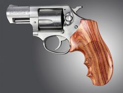 Střenky Hogue Ruger SP101 Tulipwood zdrsněné