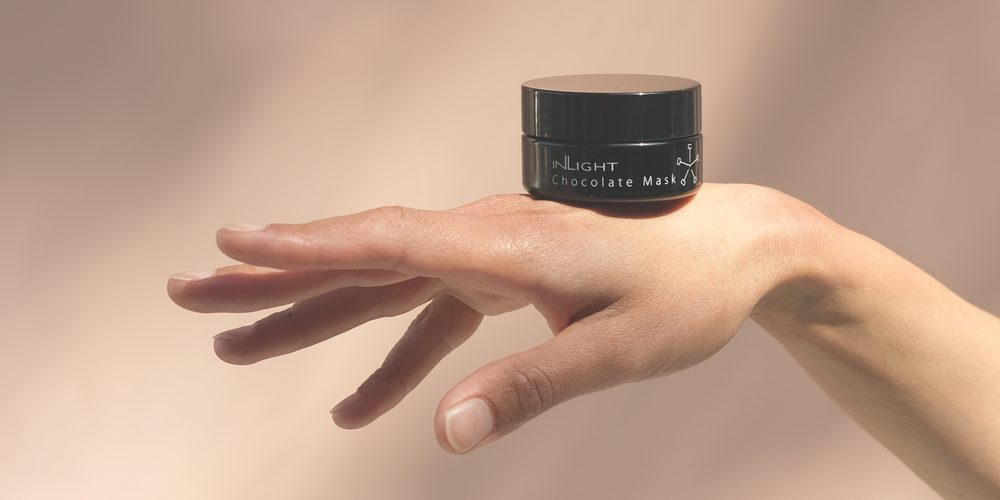 INLIGHT BIO ČOKOLÁDOVÁ MASKA 7ML V HODNOTĚ 479 KČ JAKO DÁREK K NÁKUPU NAD 2 990 KČ.