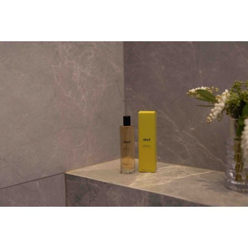 Abel Room Spray - Scene 03