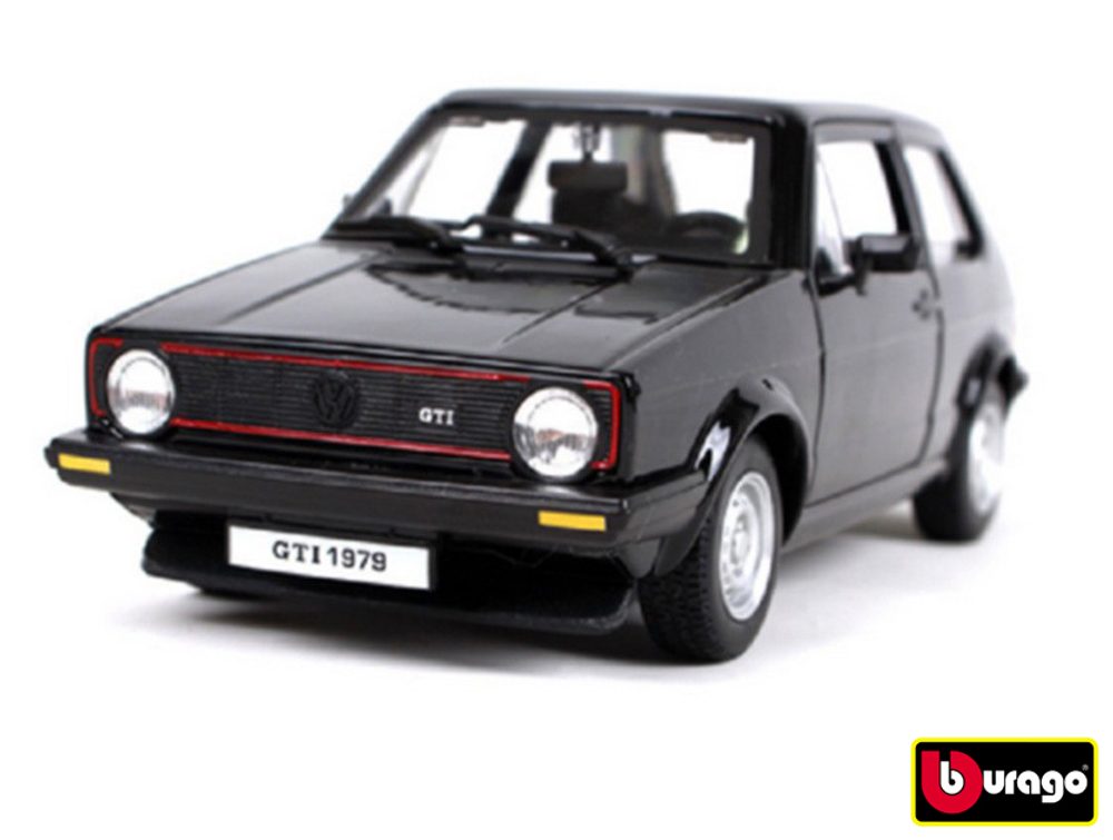 Bburago 1:24 Volkswagen Golf MK1 GTI fekete, W007361