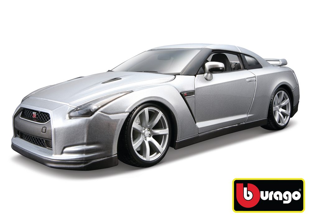 Bburago 1:18 2009 Nissan GT-R Metallic stříbrná 18-12079, Bburago, W007234