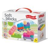 Startovní sada měkké stavebnice Far Far Land s 15 barevnými bloky