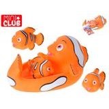Barevná plastová sada Mini Club s velkou rybou a třemi malými rybičkami do vody