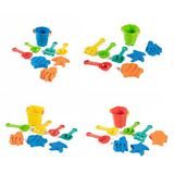 Kompaktní set hraček na písek ideální pro první pokusy na pískovišti