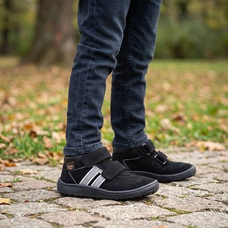 GYEREK EGÉSZ ÉVBEN HORDHATÓ, BOKÁIG ÉRŐ BAREFOOT CIPŐ F-MOTION TEX BLACK FRODDO G3110285-20