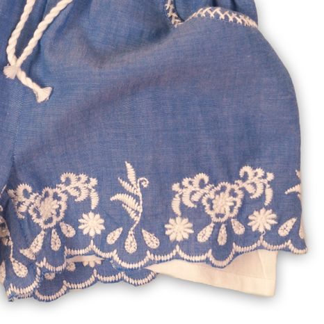 PANTALONI SCURȚI PENTRU FETE, DIN BUMBAC, CU BRODERIE, MINOTI, PICNIC 5, ALBASTRU