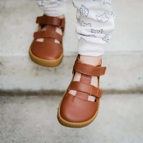 GYERMEK MEZÍTLÁBAS SZANDÁL CRAVE SHELLWOOD COGNAC, BARNA