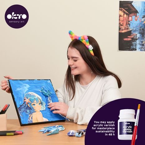 LIFESTYLOVÝ ZÁBĚR NA NANÁŠENÍ LAKU ŠTĚTCEM NA 3D VLNY OBRAZU