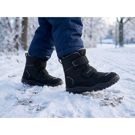 FIÚ TÉLI CIPŐ HUSKY BLACK/LIGHT GREY SUPERFIT 1-006081-0000