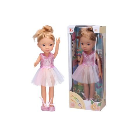 PANENKA BALERÍNA PŘIPRAVENÁ NA BALETNÍ VYSTOUPENÍ V DĚTSKÉM POKOJI