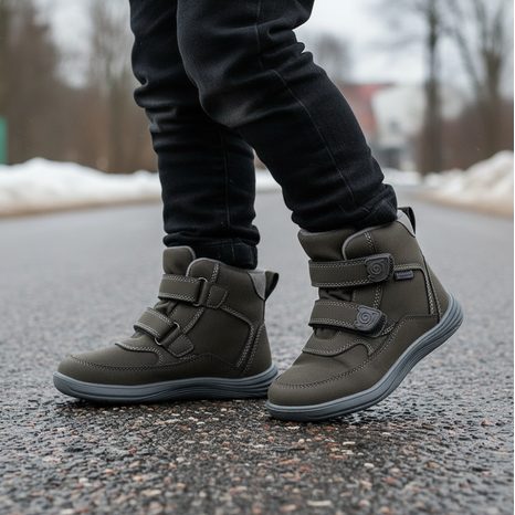 DĚTSKÉ CELOROČNÍ BAREFOOT BOTY BUGGA KIVO DARK BROWN B00199-23