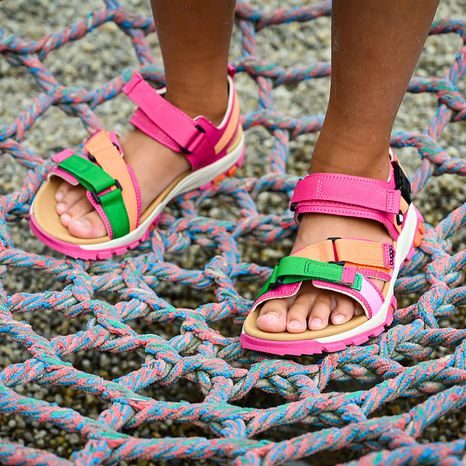 DÍVČÍ SANDÁLY BUGGA RAZO PINK - RŮŽOVÁ