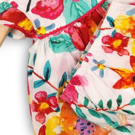 ŠATY DIEVČENSKÉ A NOHAVIČKY, MINOTI, BEE 1, HOLKA