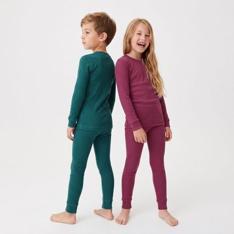 LENJERIE FUNCȚIONALĂ CU USCARE RAPIDĂ PENTRU FETE - SET TRICOU ȘI PANTALONI PD1174-01 FUCHSIA