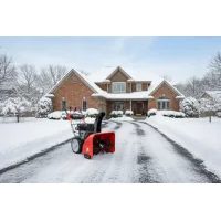 Odśnieżarka spalinowa z napędem - HECHT 9676